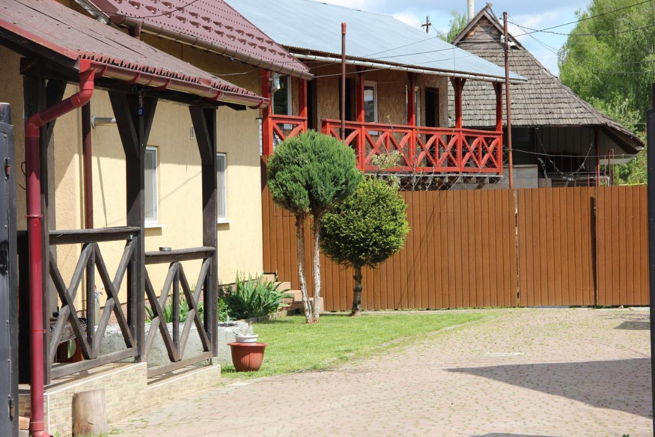 Apartmán Ріточка Běrehovo Exteriér fotografie