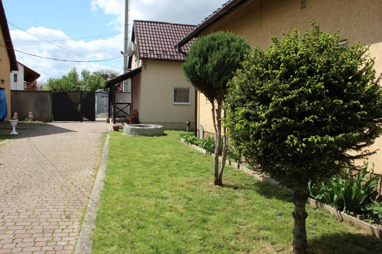 Apartmán Ріточка Běrehovo Exteriér fotografie